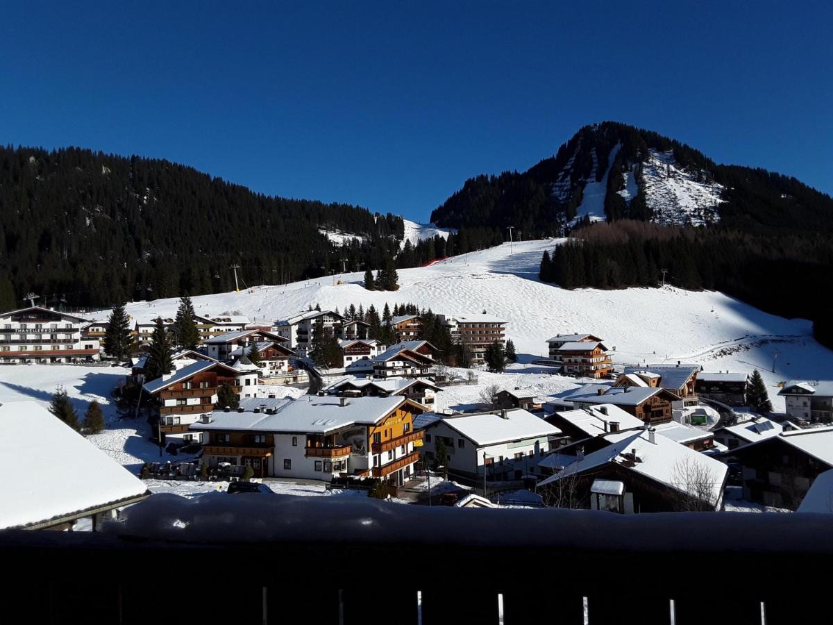Chalet Zur Rose Leilighet Berwang Eksteriør bilde